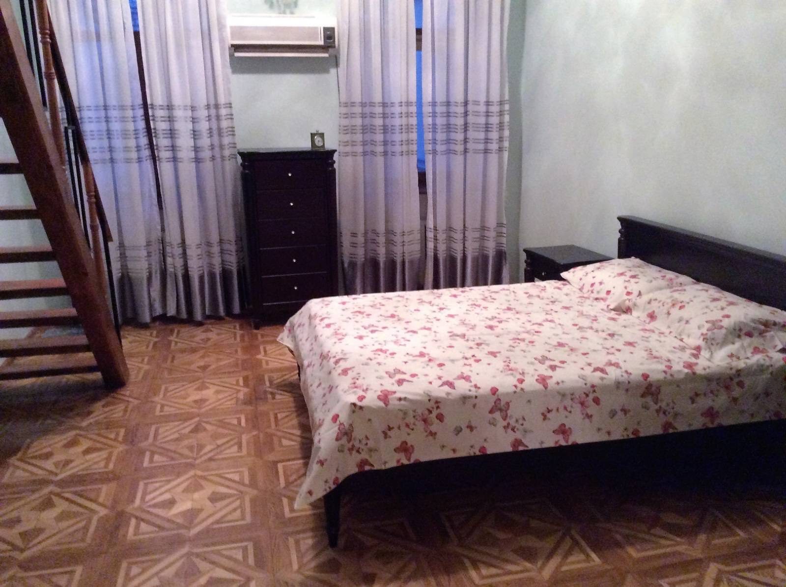 Аренда 3-комнатной квартиры 150 м², Лермонтовский пер., 11