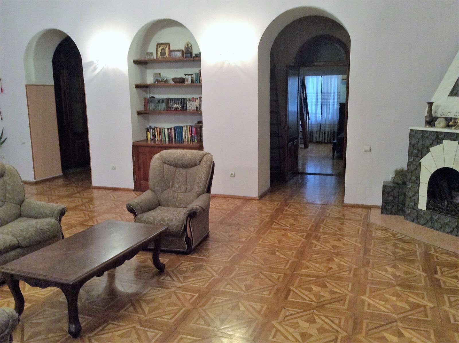 Аренда 3-комнатной квартиры 150 м², Лермонтовский пер., 11