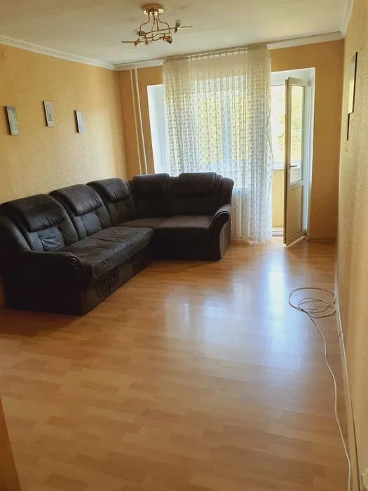 Продаж 3-кімнатної квартири 54 м², Івана Мазепи вул.