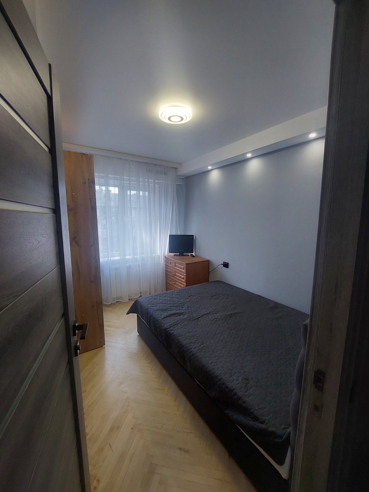 Оренда 2-кімнатної квартири 44 м², Перова бул., 24