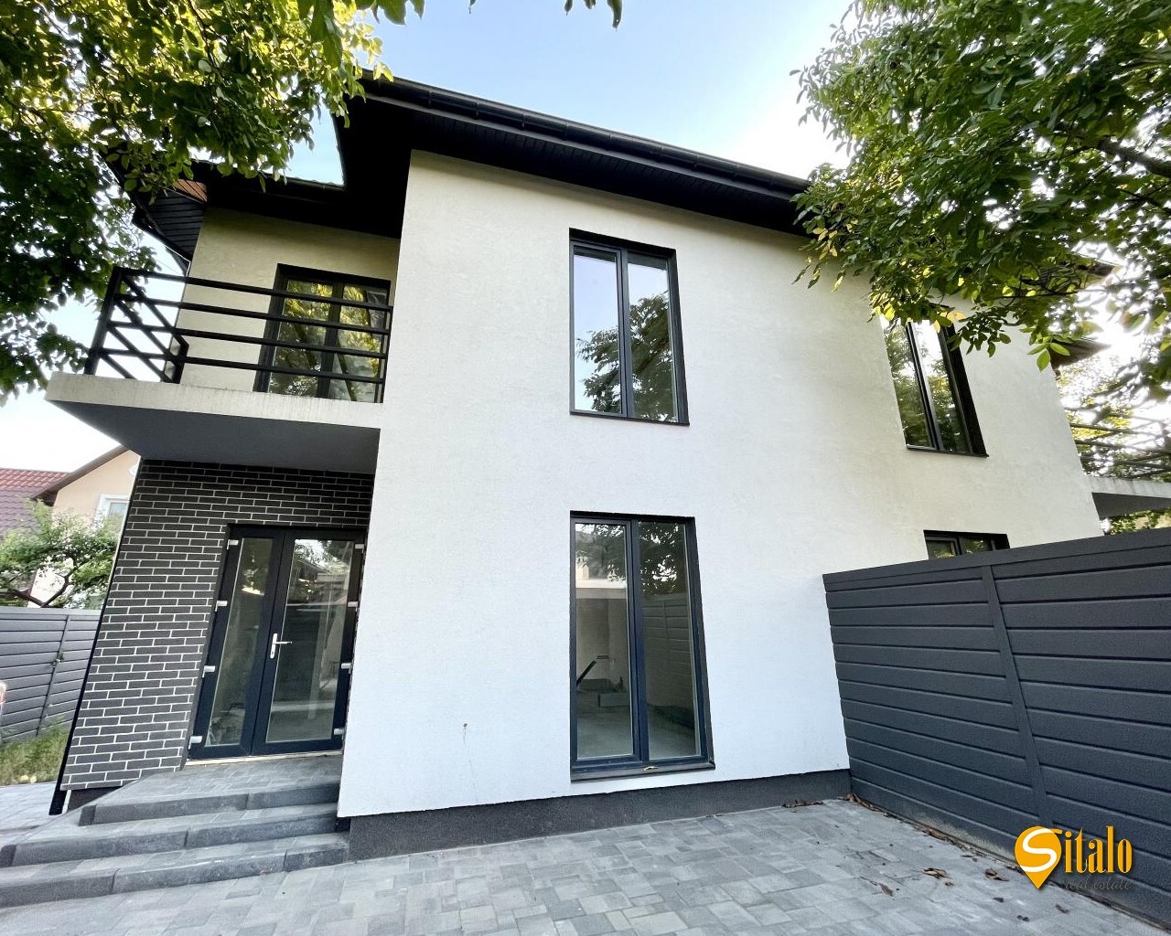 Продажа дома 160 м², 1-я Озерная ул.
