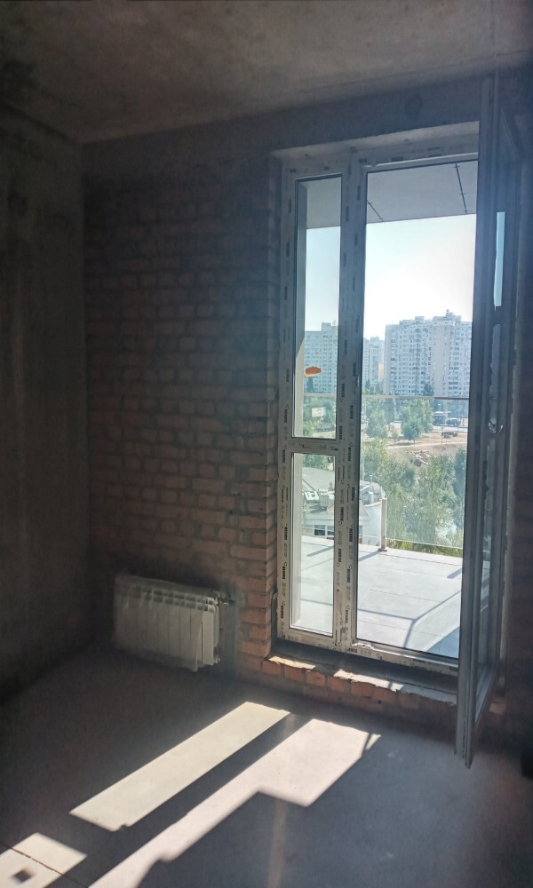 Продаж 1-кімнатної квартири 46 м², Драгоманова вул., 31