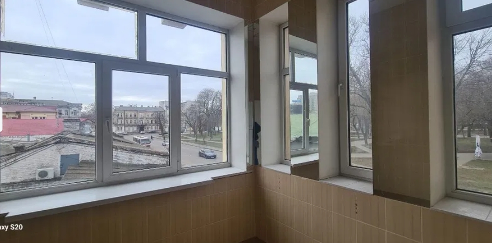 Оренда приміщення вільного призначення 115 м², Старосенная пл.