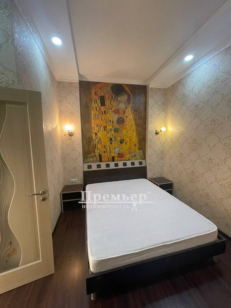 Продажа 1-комнатной квартиры 48 м², Малиновского Маршала ул.