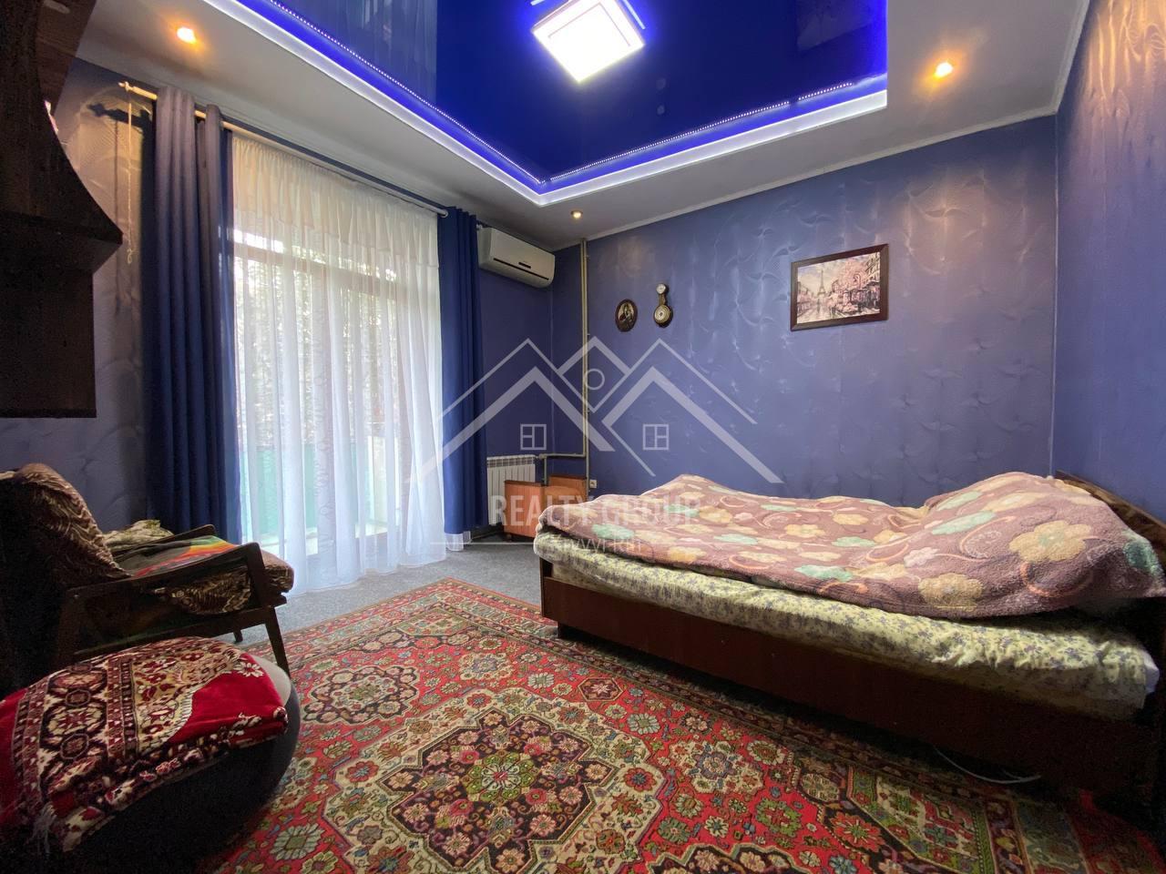 Продаж 2-кімнатної квартири 51 м², Ракитна вул., 32