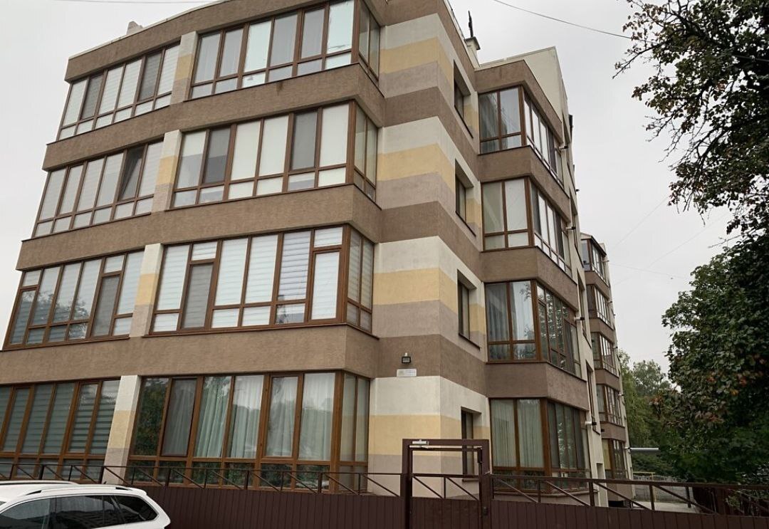 Продажа 3-комнатной квартиры 87 м², 2-ой Мирный пер.
