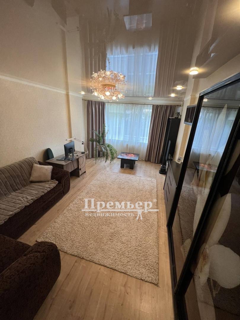 Продажа 2-комнатной квартиры 70 м², Академика Сахарова ул.
