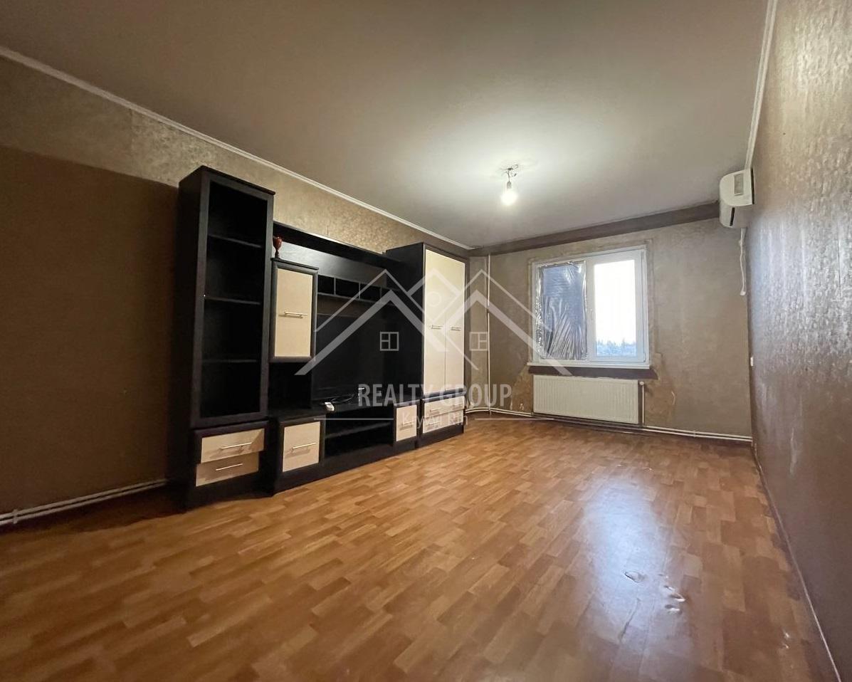 Продажа 3-комнатной квартиры 64 м², Владимира Великого ул.