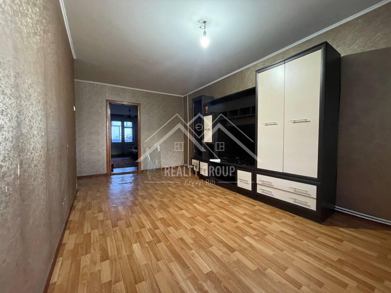 Продажа 3-комнатной квартиры 64 м², Владимира Великого ул.