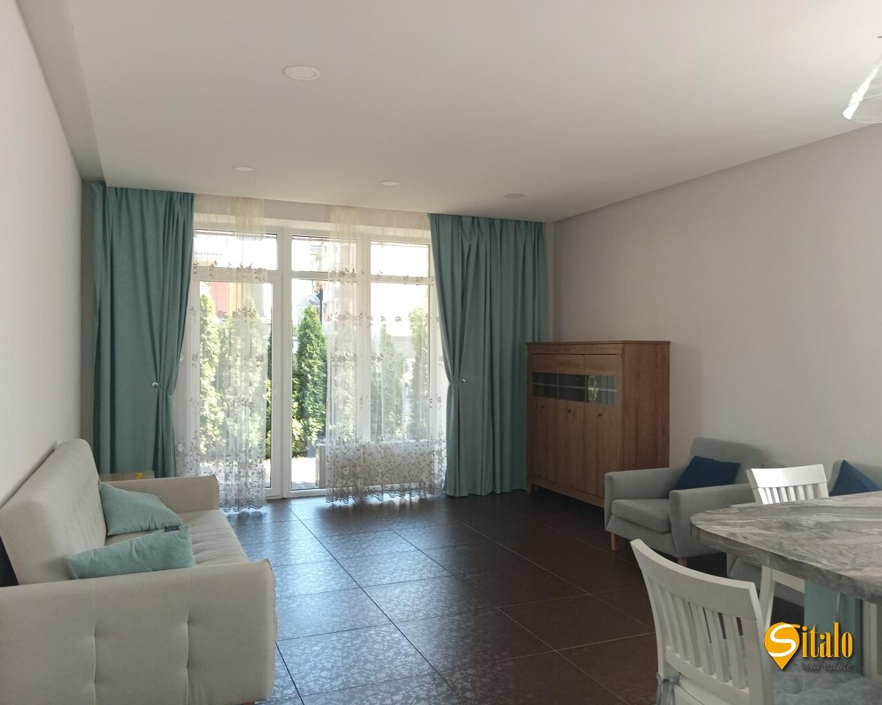 Продажа 3-комнатной квартиры 86 м², Замковецкая ул., 106А