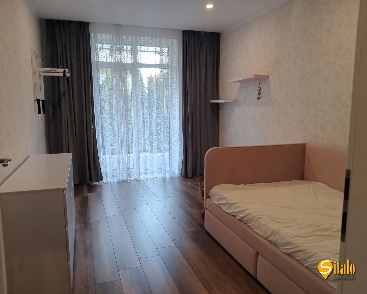 Продажа 3-комнатной квартиры 86 м², Замковецкая ул., 106А
