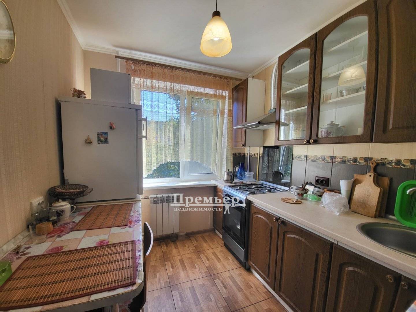 Продаж 2-кімнатної квартири 45 м², Варненська вул.