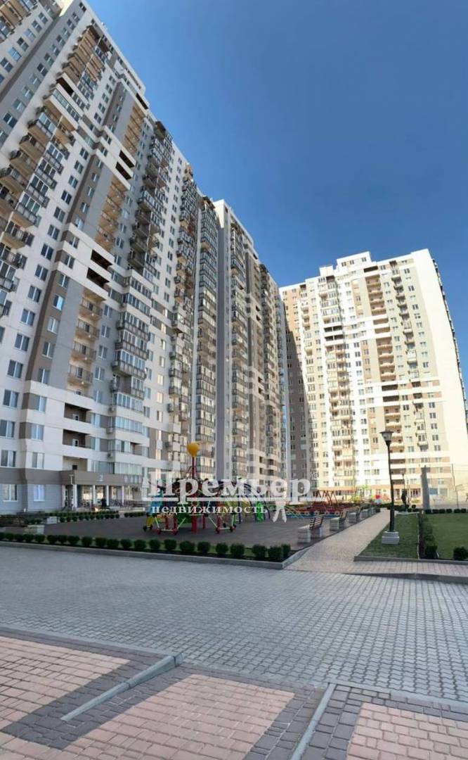 Продаж 2-кімнатної квартири 60 м², Люстдорфская дор.