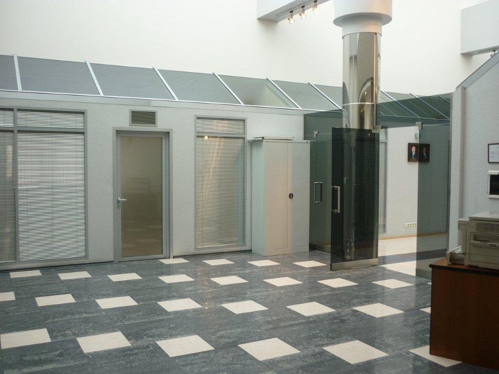 Оренда офісу 1200 м², Хорива вул.