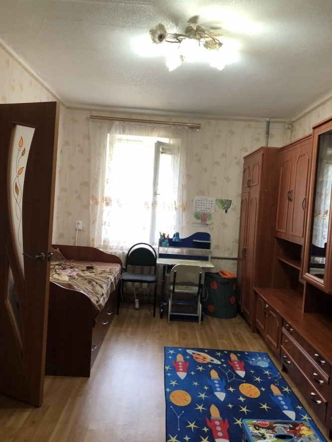 Продаж 2-кімнатної квартири 46 м², Буденновская пл., район,ул.Горностаевская