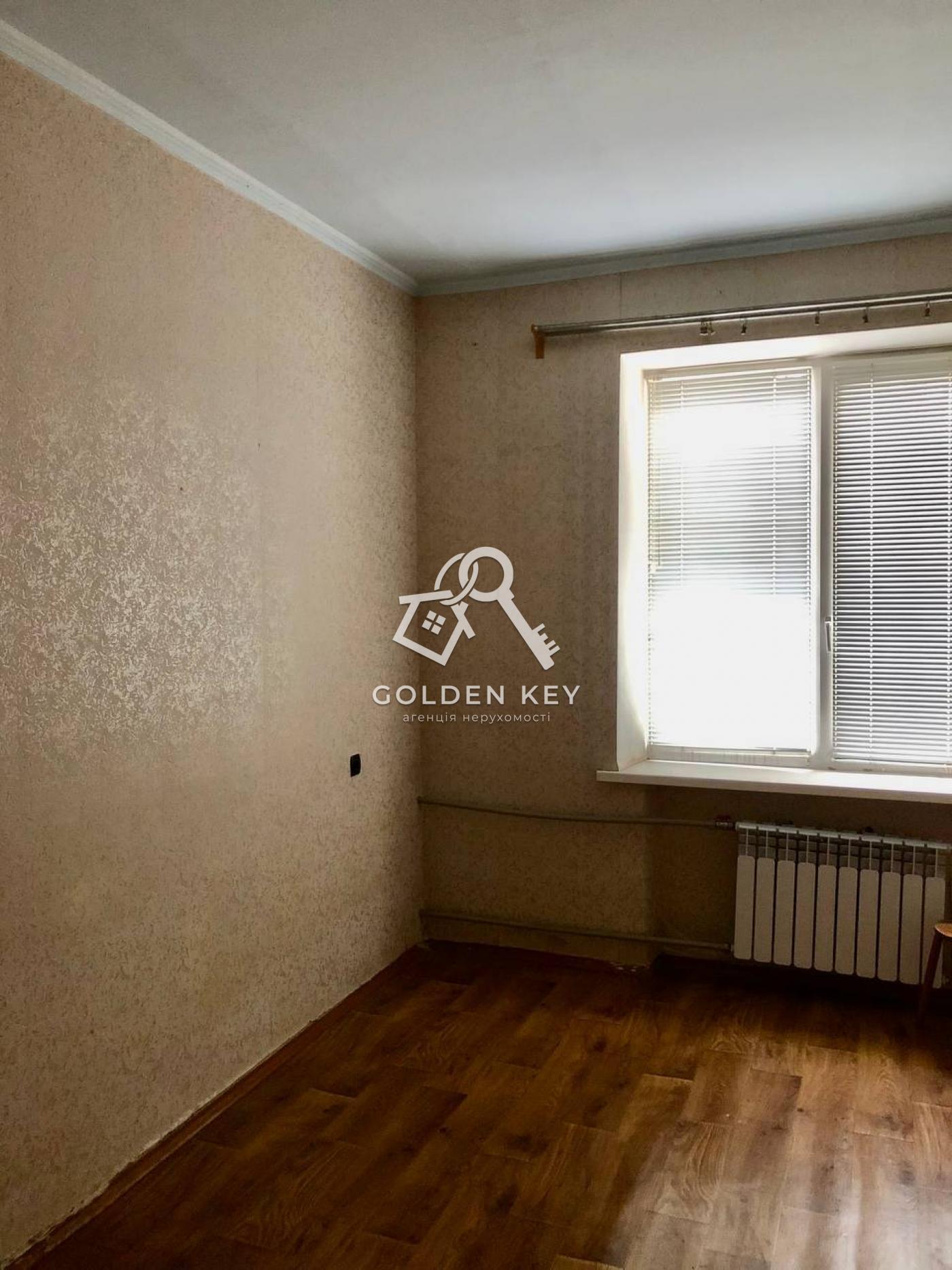 Продаж 2-кімнатної квартири 48.3 м², Січеславська вул.
