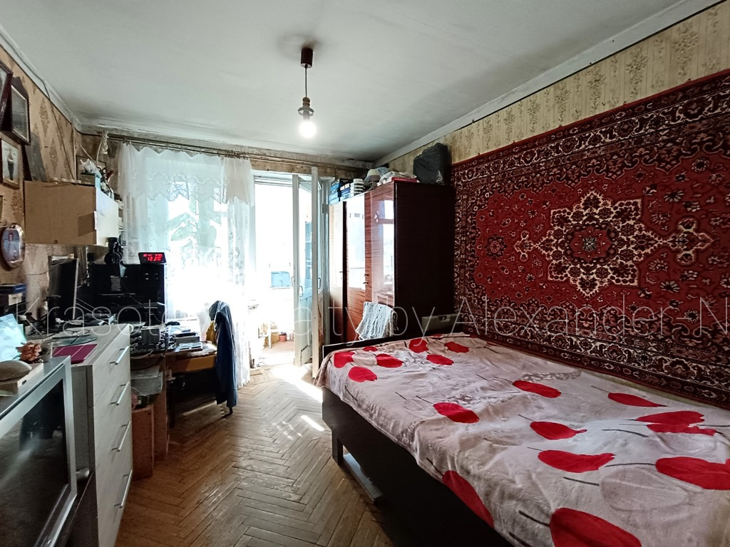 Продажа 3-комнатной квартиры 70 м², Среднефонтанская ул., 30А