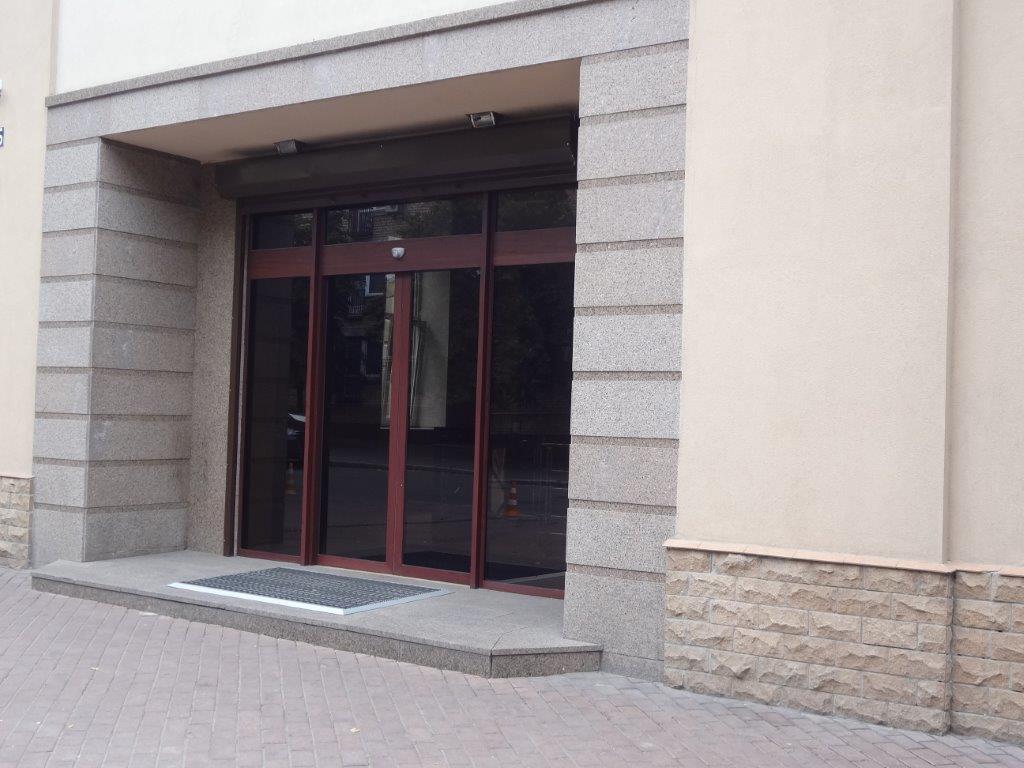 Аренда офиса 1200 м², Хорива ул.