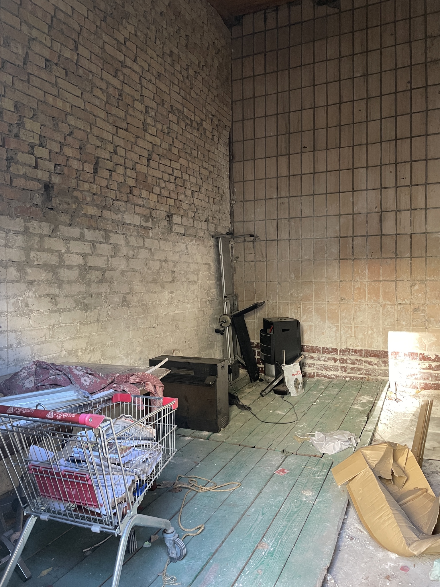 Аренда склада 20 м², Теодора Драйзера ул.