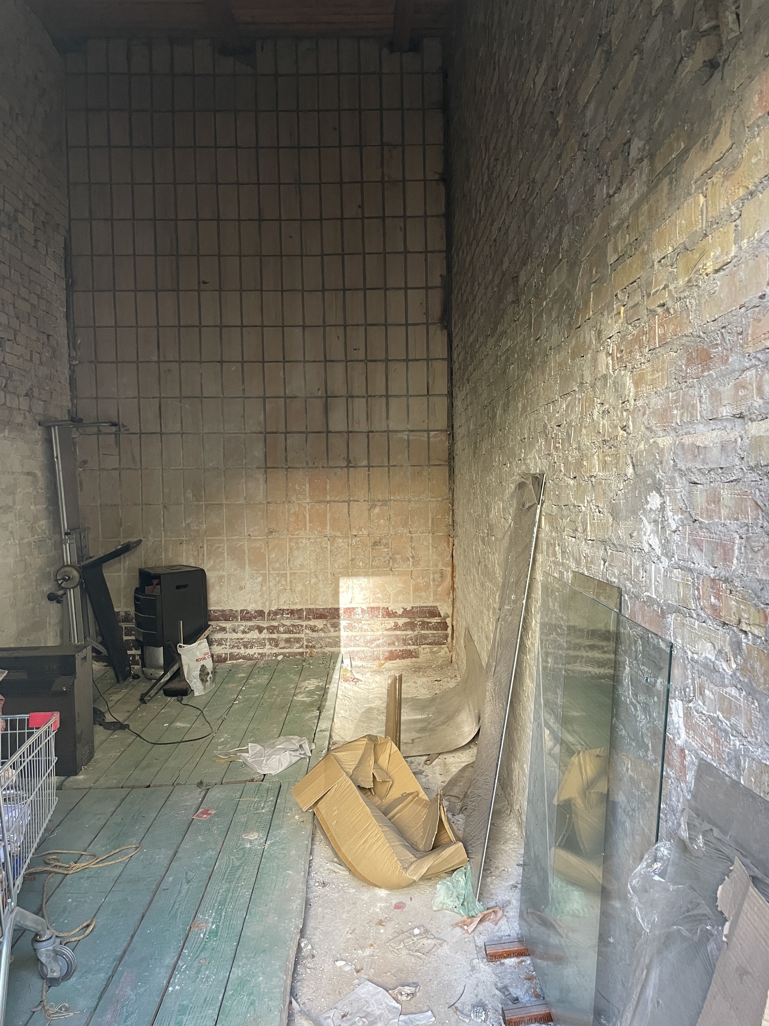 Аренда склада 20 м², Теодора Драйзера ул.