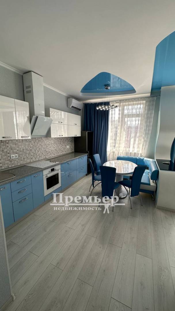 Продаж 1-кімнатної квартири 44 м², Перлинна вул.
