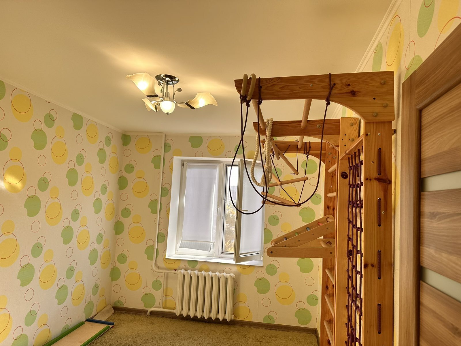 Продаж 2-кімнатної квартири 53 м², Володимира Висоцького вул.