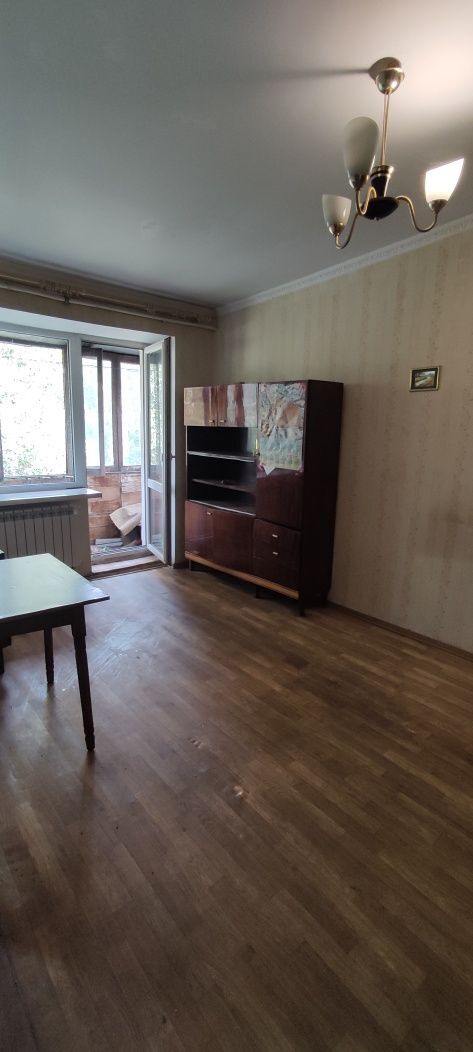 Продаж 1-кімнатної квартири 31 м², Богдана Хмельницького просп., 34
