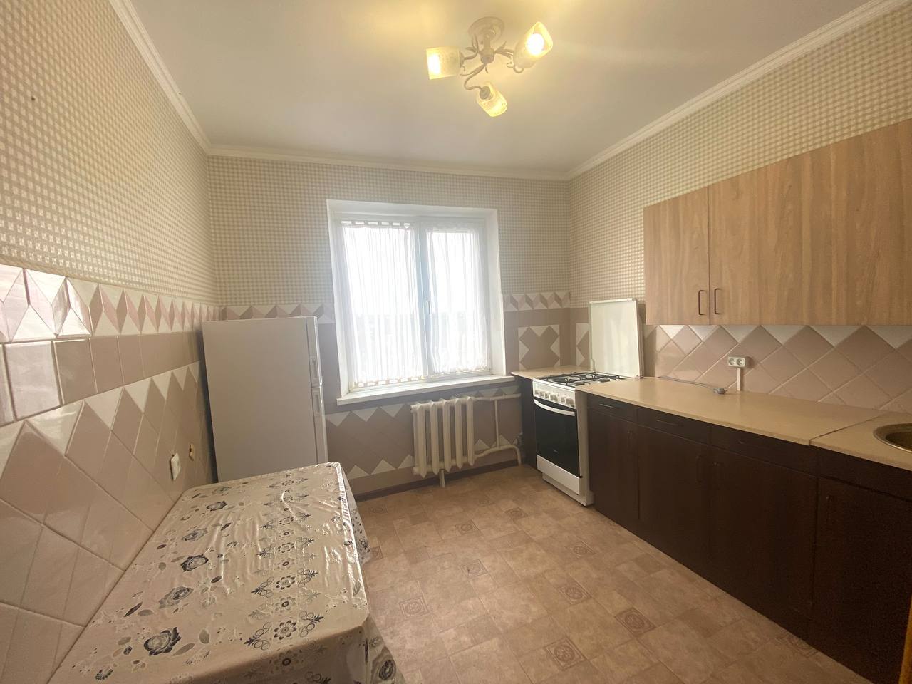 Оренда 2-кімнатної квартири 49 м², Курчатова пров.
