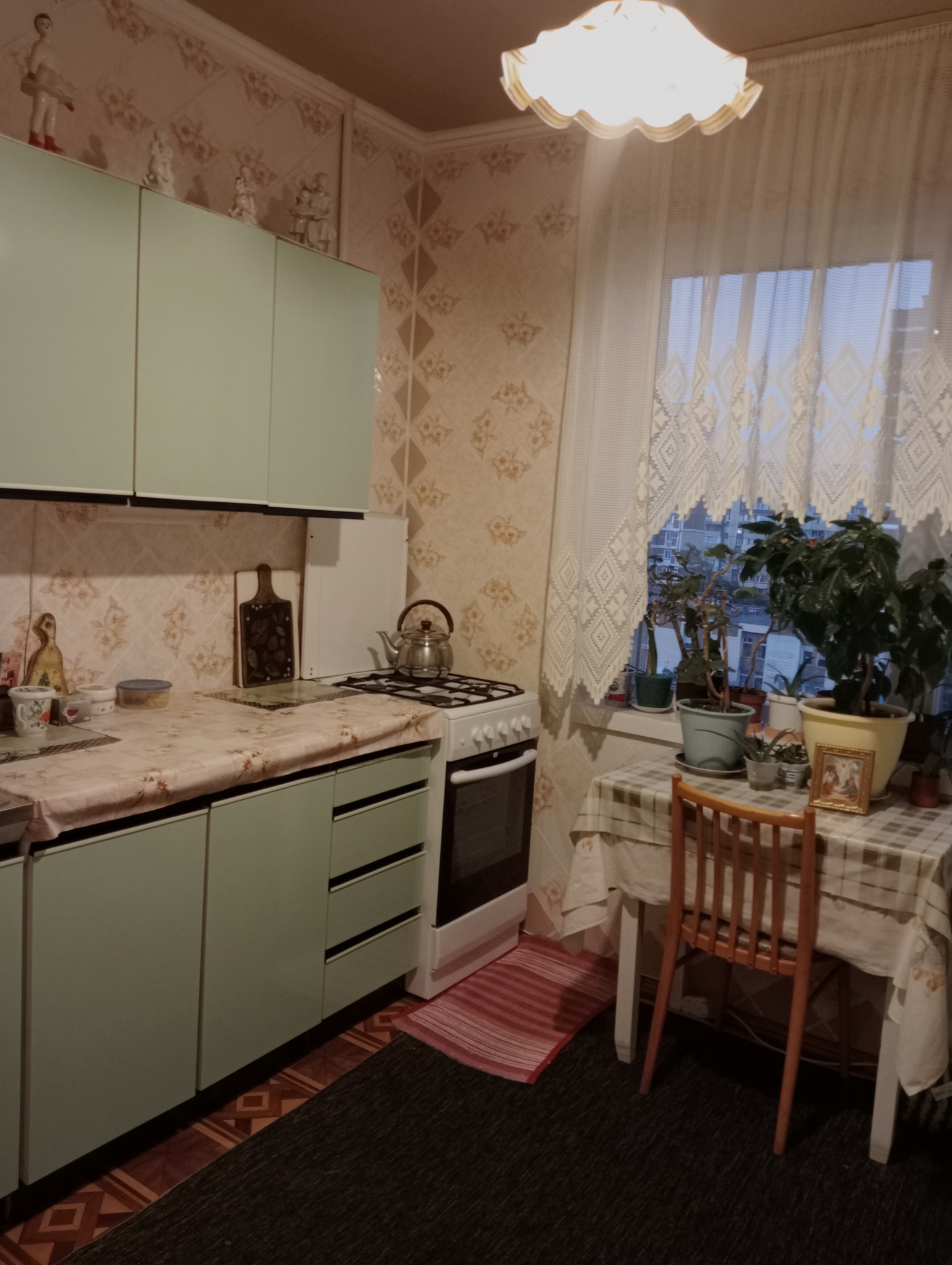 Оренда кімнати/частини квартири, Сержа Лифаря вул., 5