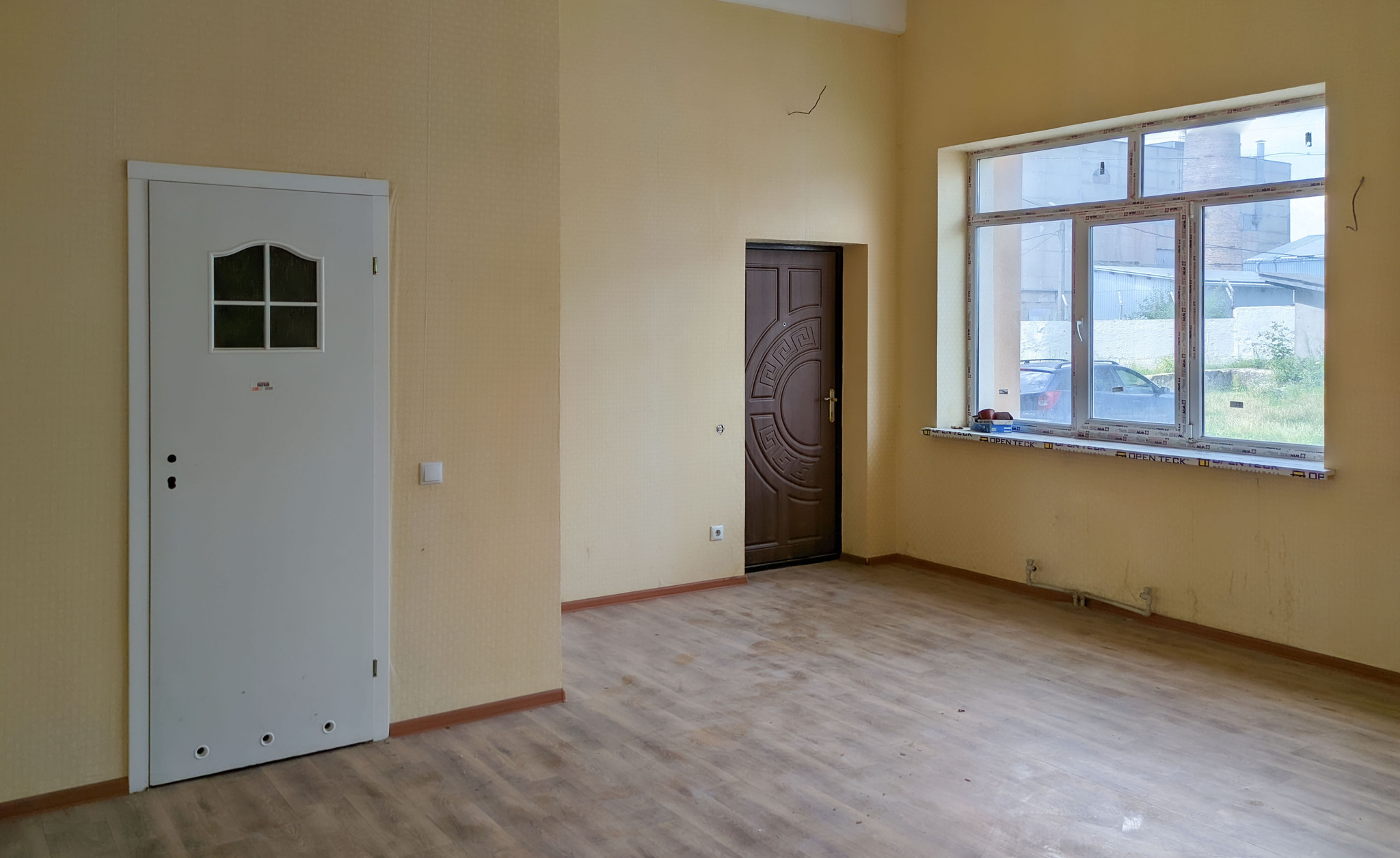 Продажа 1-комнатной квартиры 55 м²
