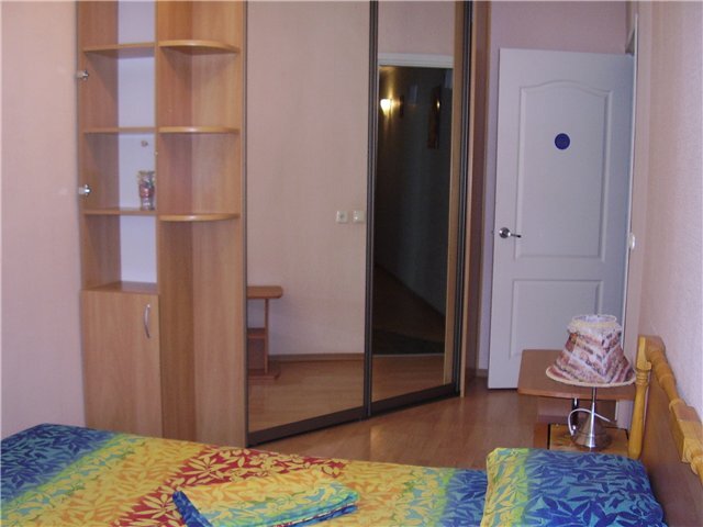 Оренда 2-кімнатної квартири 52 м², Еврейская вул., 42