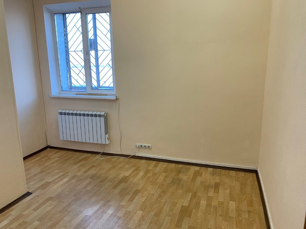 Оренда приміщення вільного призначення 67 м², Почайнинська вул., 25/49