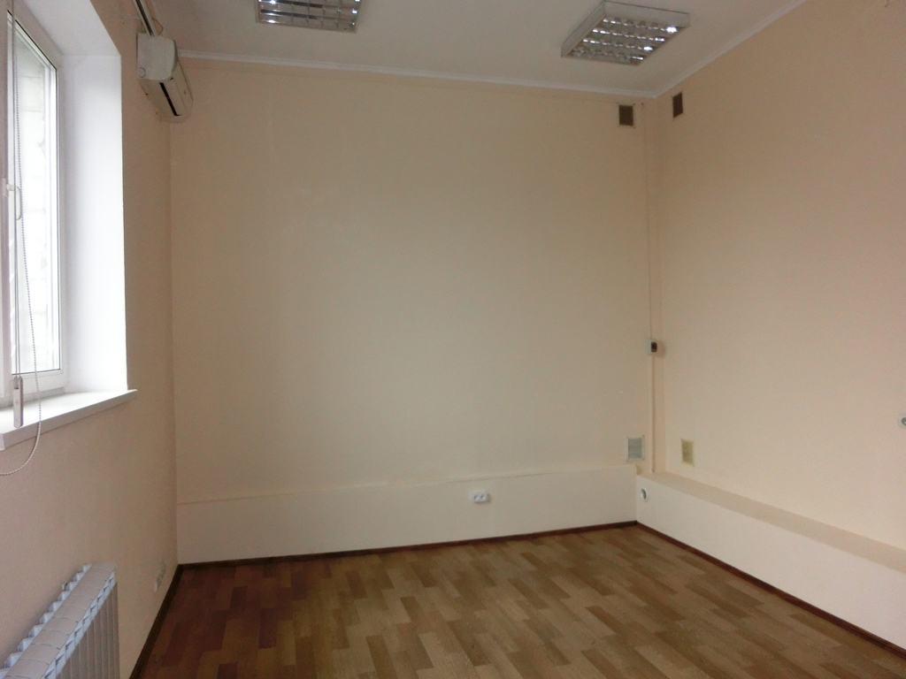 Оренда приміщення вільного призначення 67 м², Почайнинська вул., 25/49