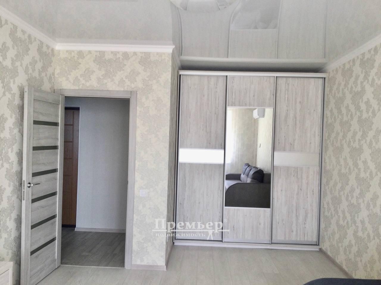 Продаж 1-кімнатної квартири 42 м², Костанді вул., 203
