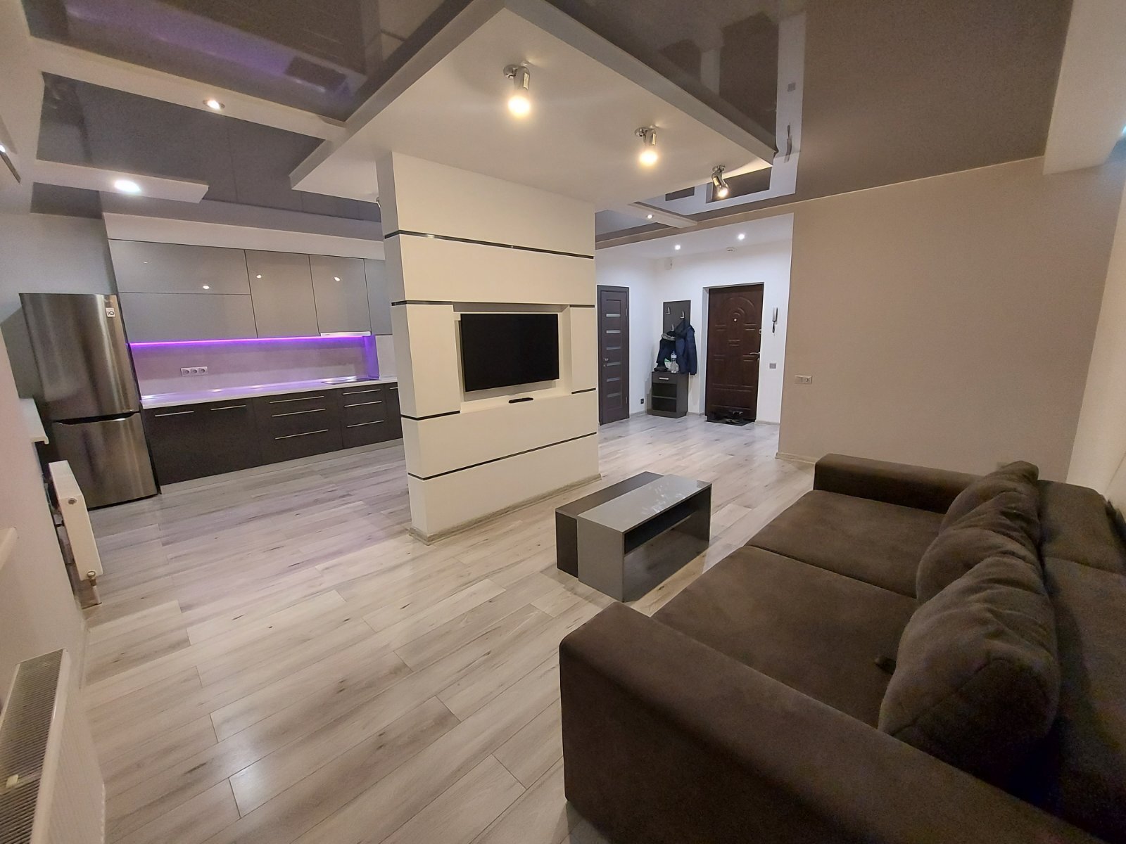 Аренда студии 45 м², Костанди ул., 162/1