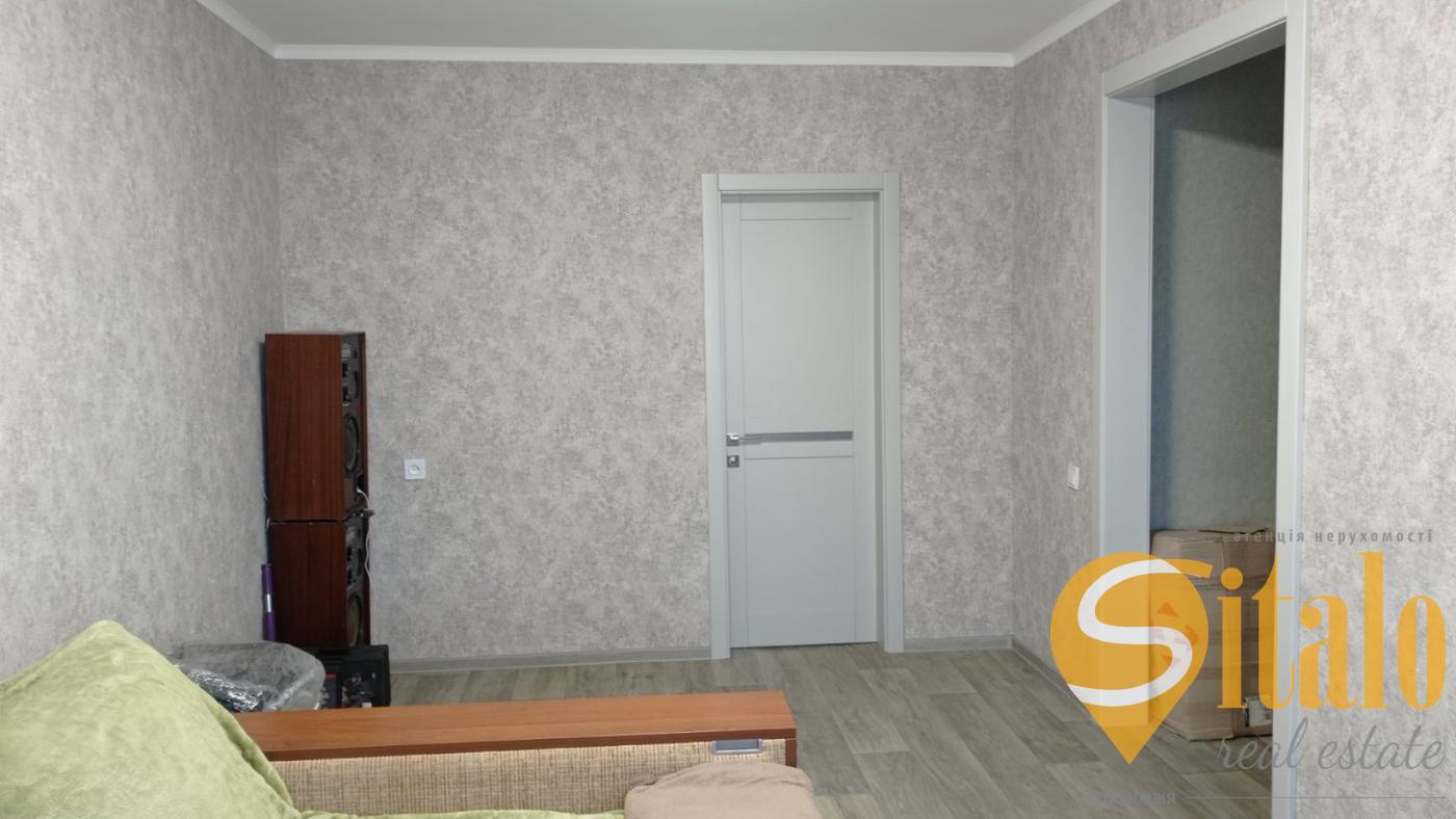 Продаж 3-кімнатної квартири 69 м², Новокузнецька вул.