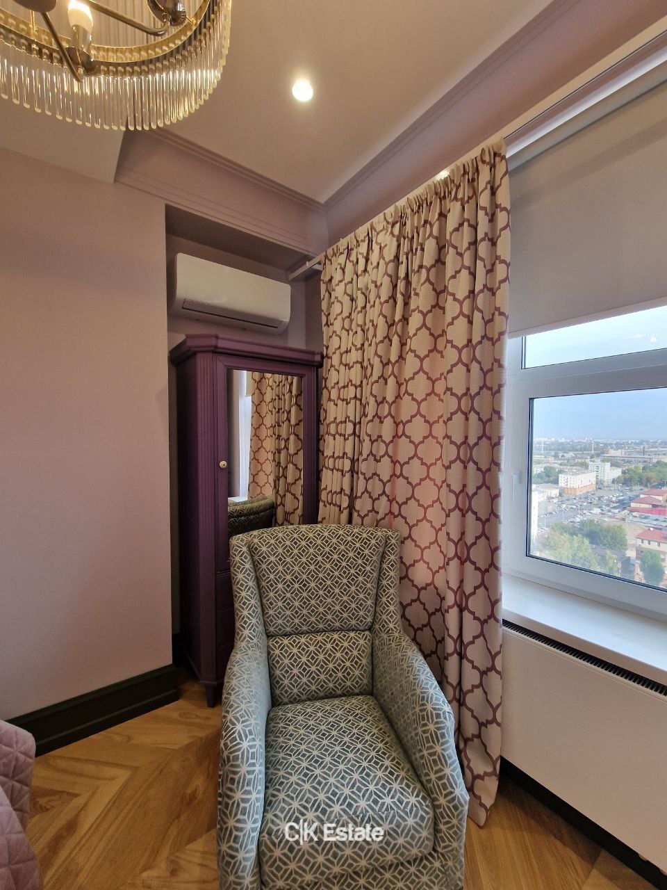 Оренда 2-кімнатної квартири 115 м², Старокозацька вул.