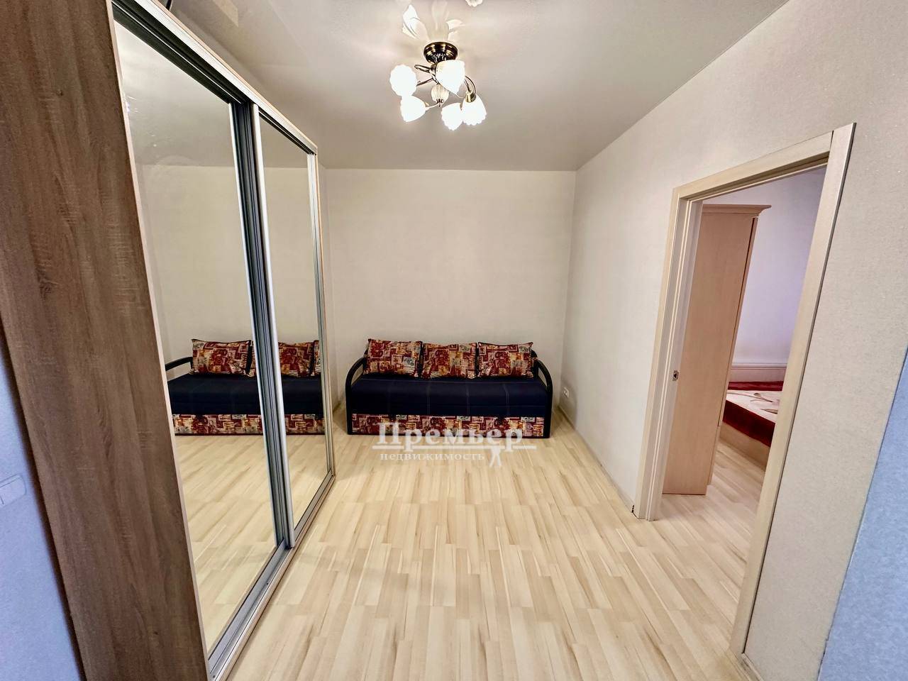 Продажа 1-комнатной квартиры 38 м², Бассейная ул.