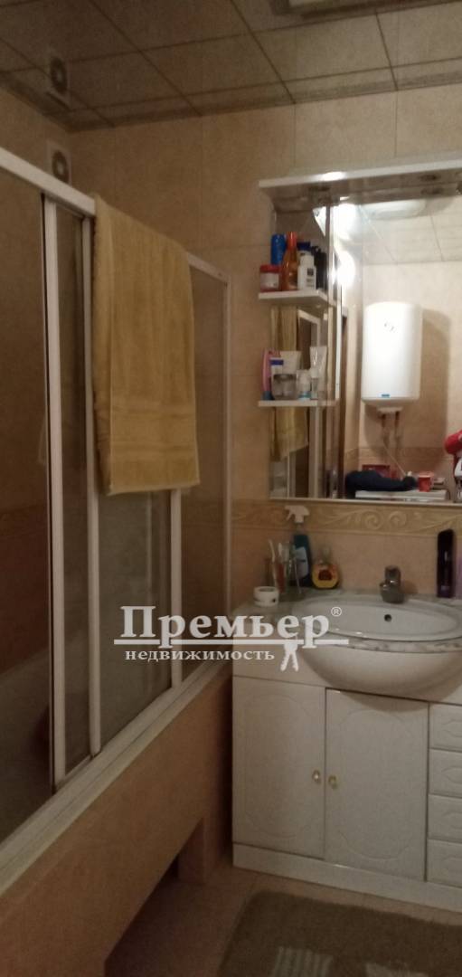 Продаж 3-кімнатної квартири 74 м²