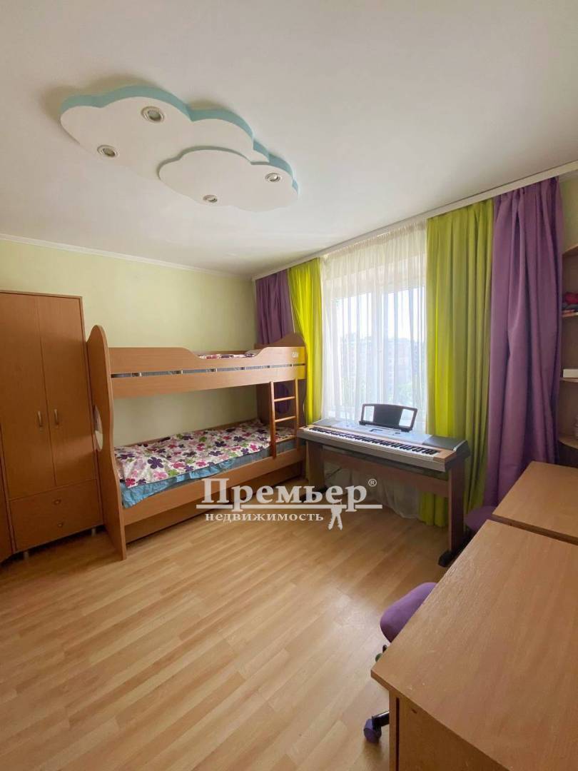 Продаж 3-кімнатної квартири 67 м², Семена Палія вул.