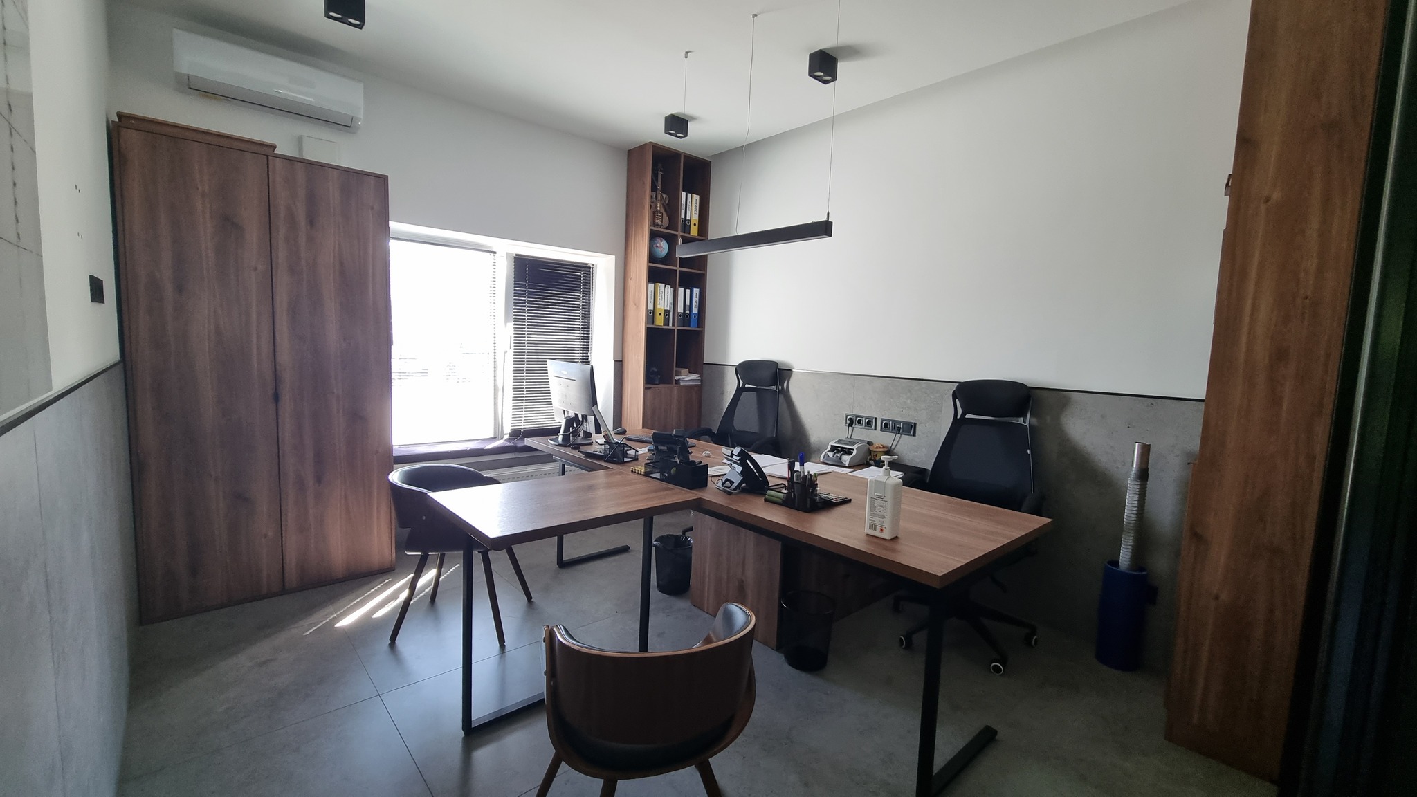 Продаж приміщення вільного призначення 810 м²