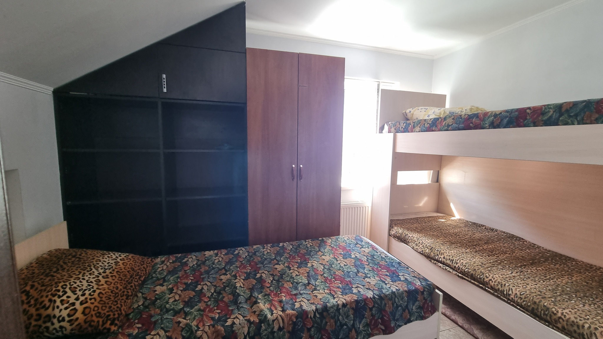 Продаж приміщення вільного призначення 810 м²