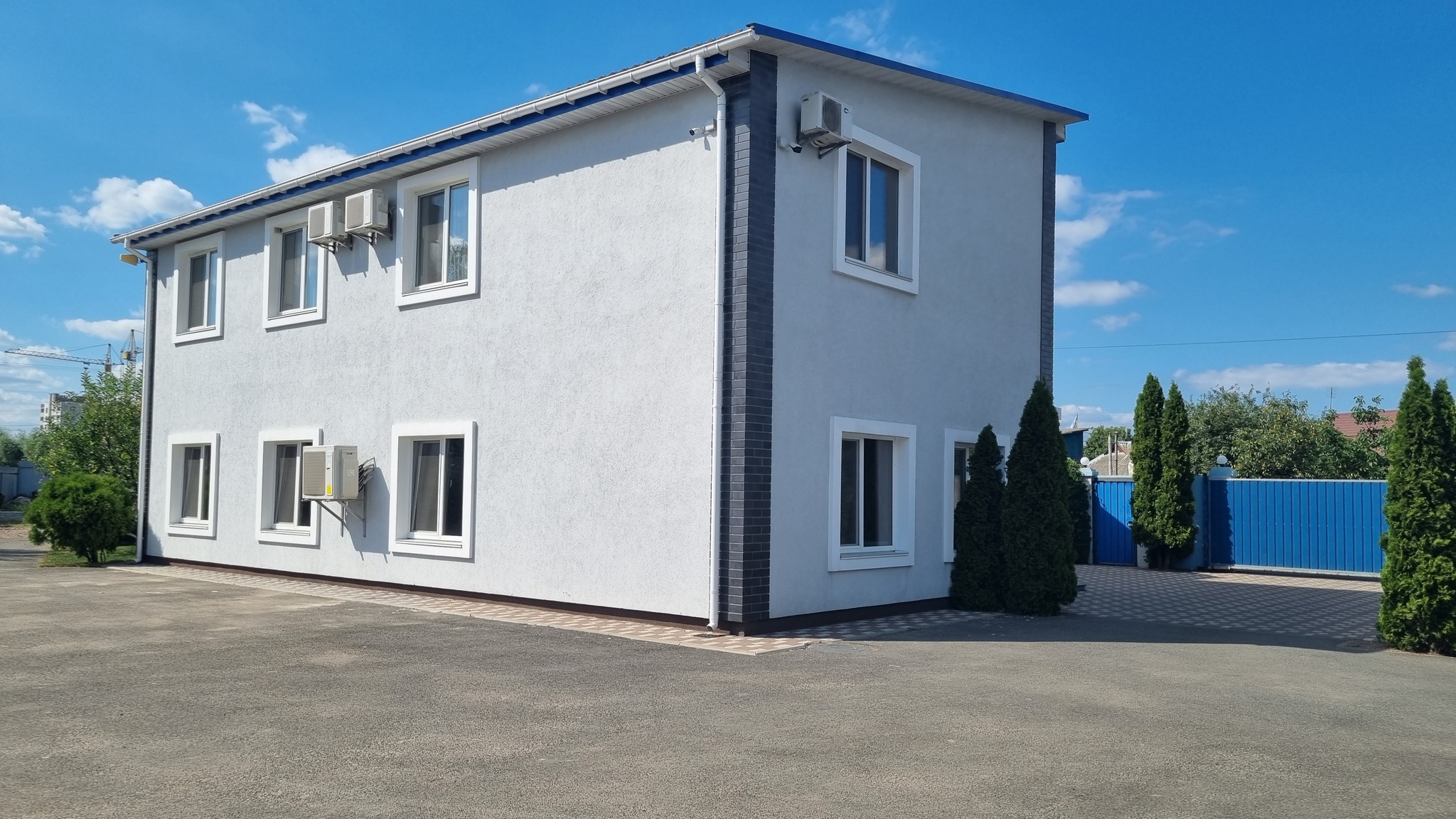 Продаж приміщення вільного призначення 810 м²