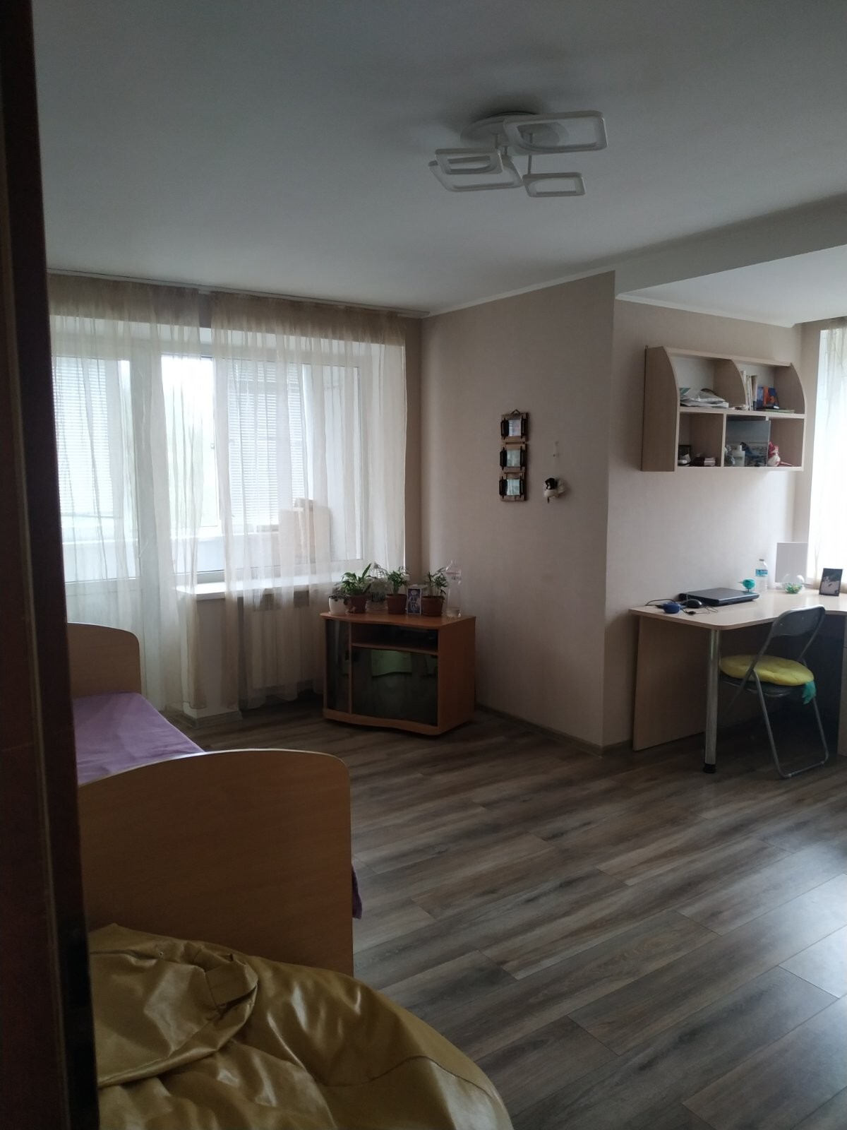 Продажа 2-комнатной квартиры 57 м², Тбилисская ул.
