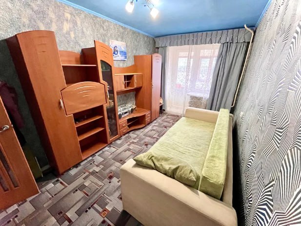 Продажа 3-комнатной квартиры 64 м², Металлургов ул.