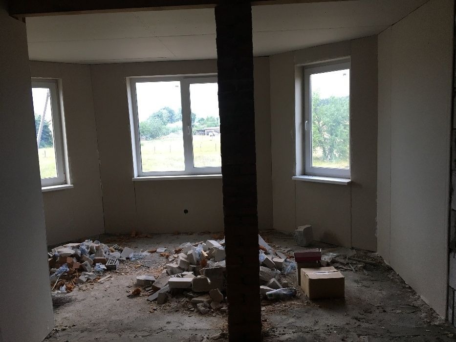 Продаж будинку 250 м²