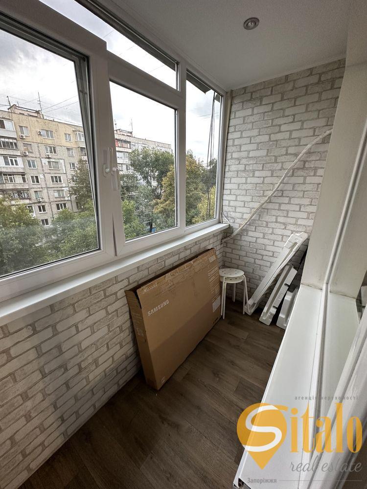 Продажа 2-комнатной квартиры 50 м², Независимой Украины ул.