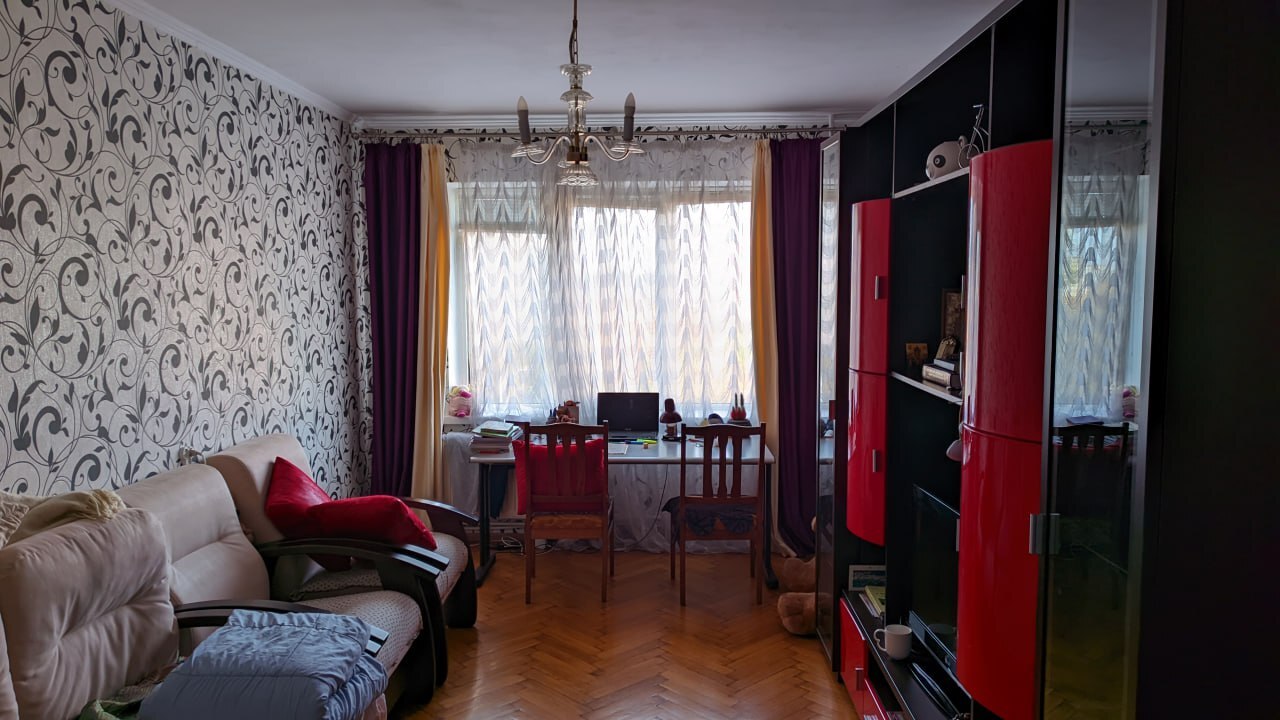 Продаж 5-кімнатної квартири 107 м², Романа Шухевича вул.
