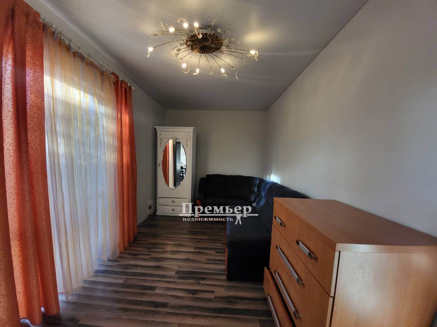 Продаж 1-кімнатної квартири 30 м², Обнорского вул.