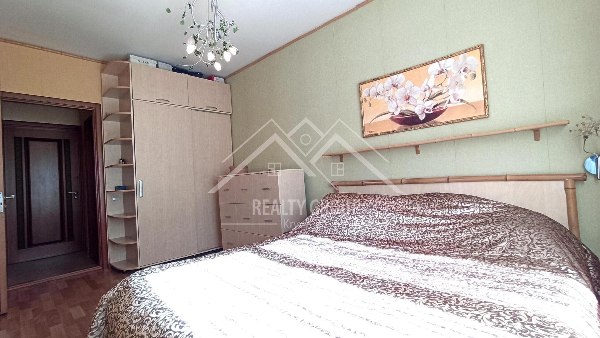 Продаж 3-кімнатної квартири 66.1 м², Галатова вул., 13